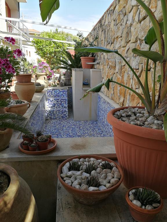 Il Giardino Dei Limoni Bed and Breakfast Aci Castello Buitenkant foto