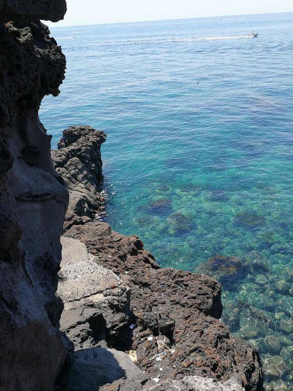 Il Giardino Dei Limoni Bed and Breakfast Aci Castello Buitenkant foto